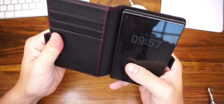 Torro Leather Case Z Fold 8 Tested — The Only One With Inner Protection